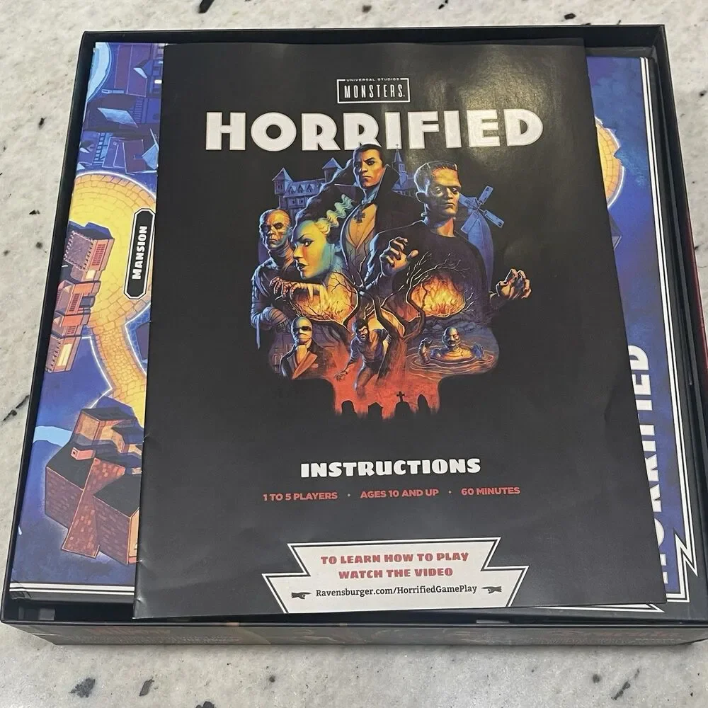 Ravensburger 60001836 Horrified Universal Monsters Board Game - Complete